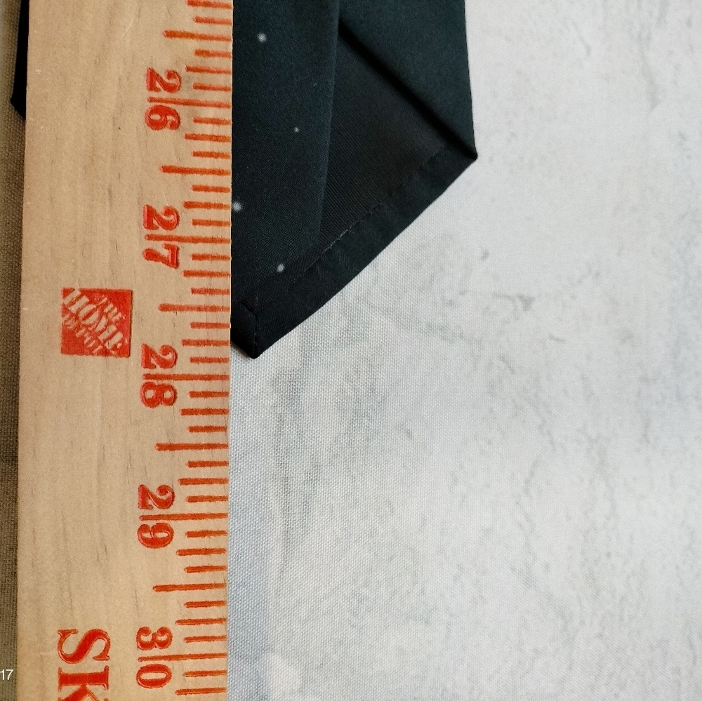 Cremieux Silk Necktie Tie Blue Red Geometric Pattern Handmade in USA Textured - Picture 7 of 7